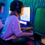 IT Challenges in Developing Mobile Health Apps